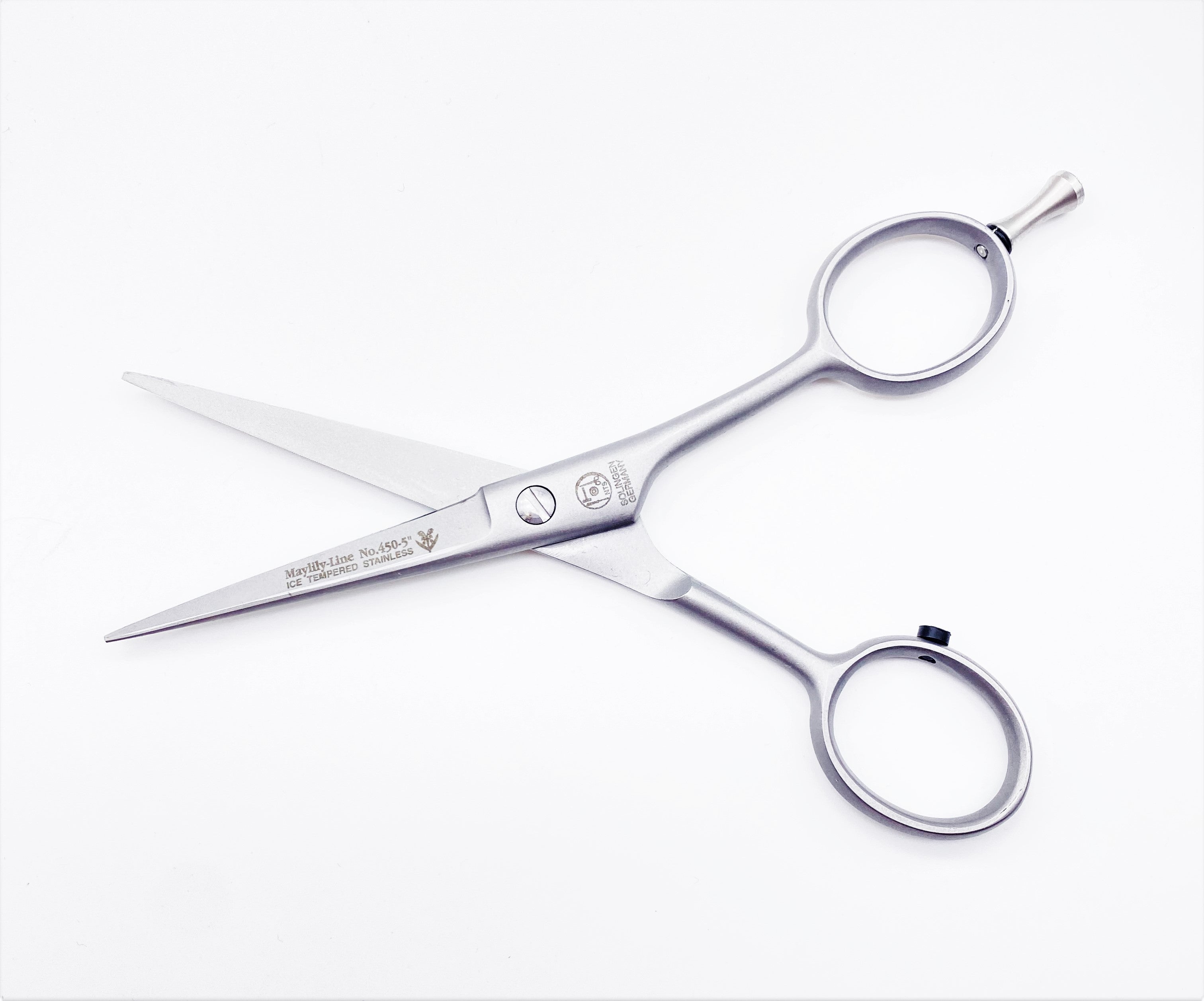 NTS Tijeras de Peluquería May Lily Line 450-5.0 Talla: 5.0 pulgadas – 12.7 cm NTS Tijeras de Peluquería May Lily Line 450-5.0 Talla: 5.0 pulgadas – 12.7 cm