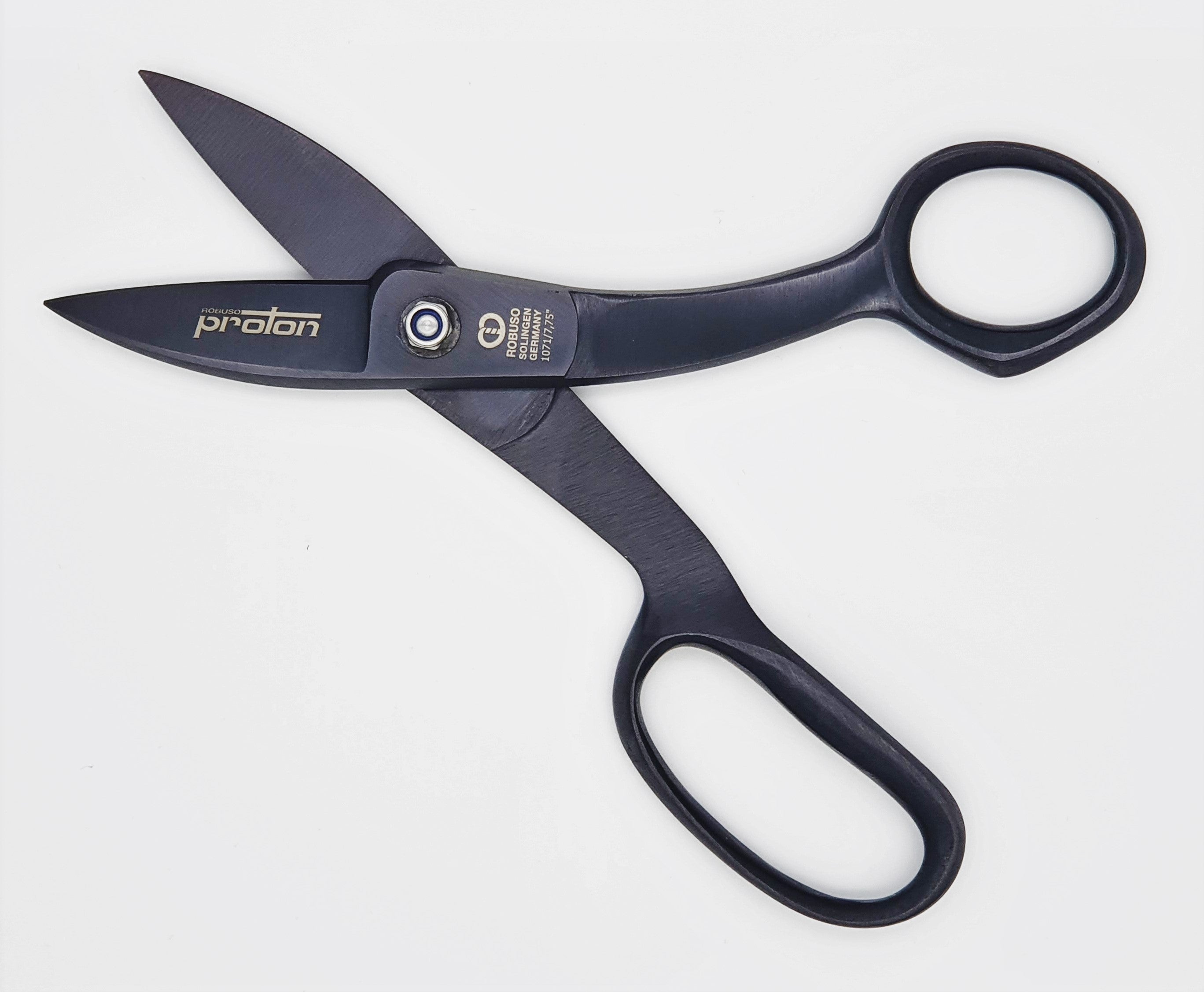 ROBUSO-PROTON, revetues 7,75"