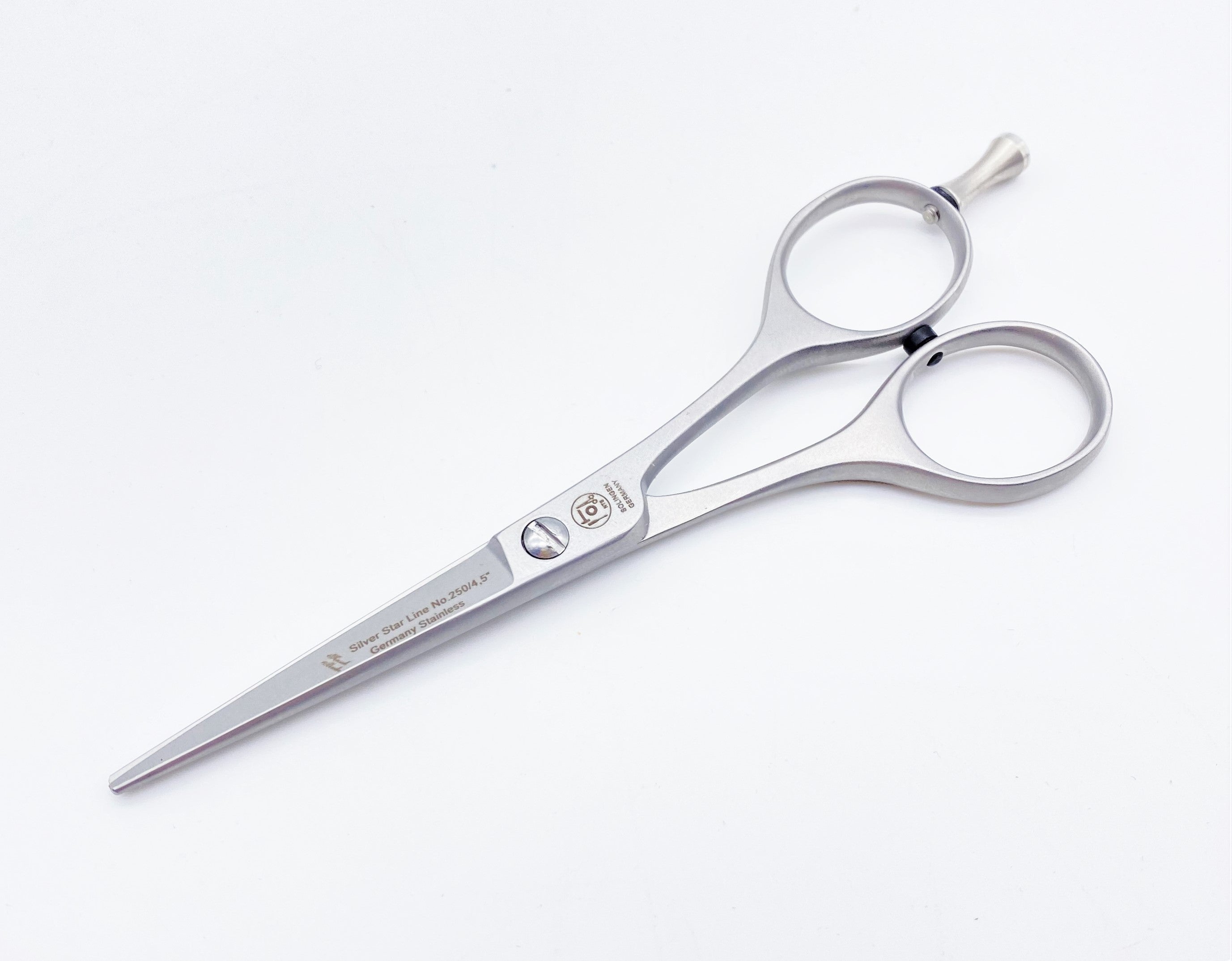 NTS Tijeras de peluquería Silver Star Line 250-4.5 – Tamaño 4.5 pulgadas – 11,4 cm NTS Tijeras de peluquería Silver Star Line 250-4.5 – Tamaño 4.5 pulgadas – 11,4 cm